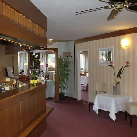 Stadt Hotel