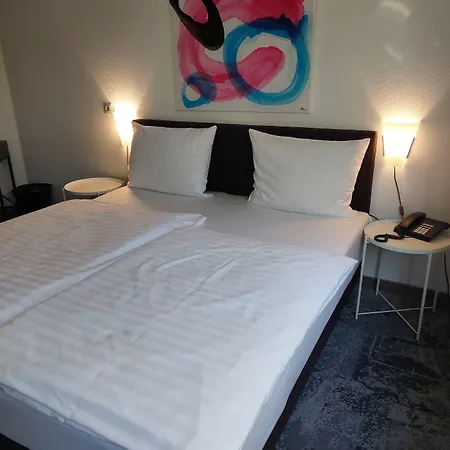 Hotel Stadt 3*