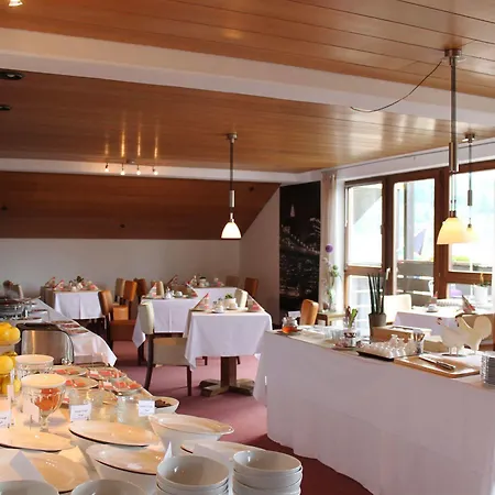 Stadt Hotel 3*